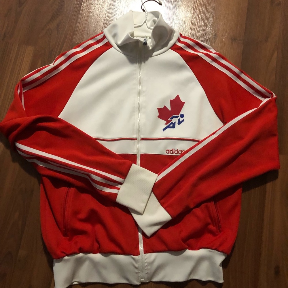 Canada Run Adidas Zipup
